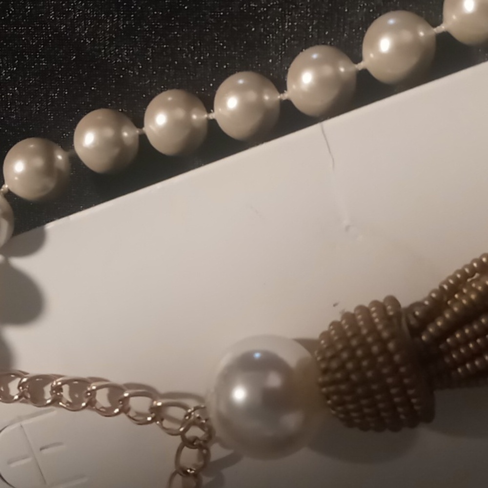 Marleylilly tassel & pearl beaded necklace. 2 necklaces layered nwt - Picture 4 of 8